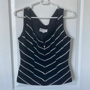 Zip Up Sleeveless Sweater